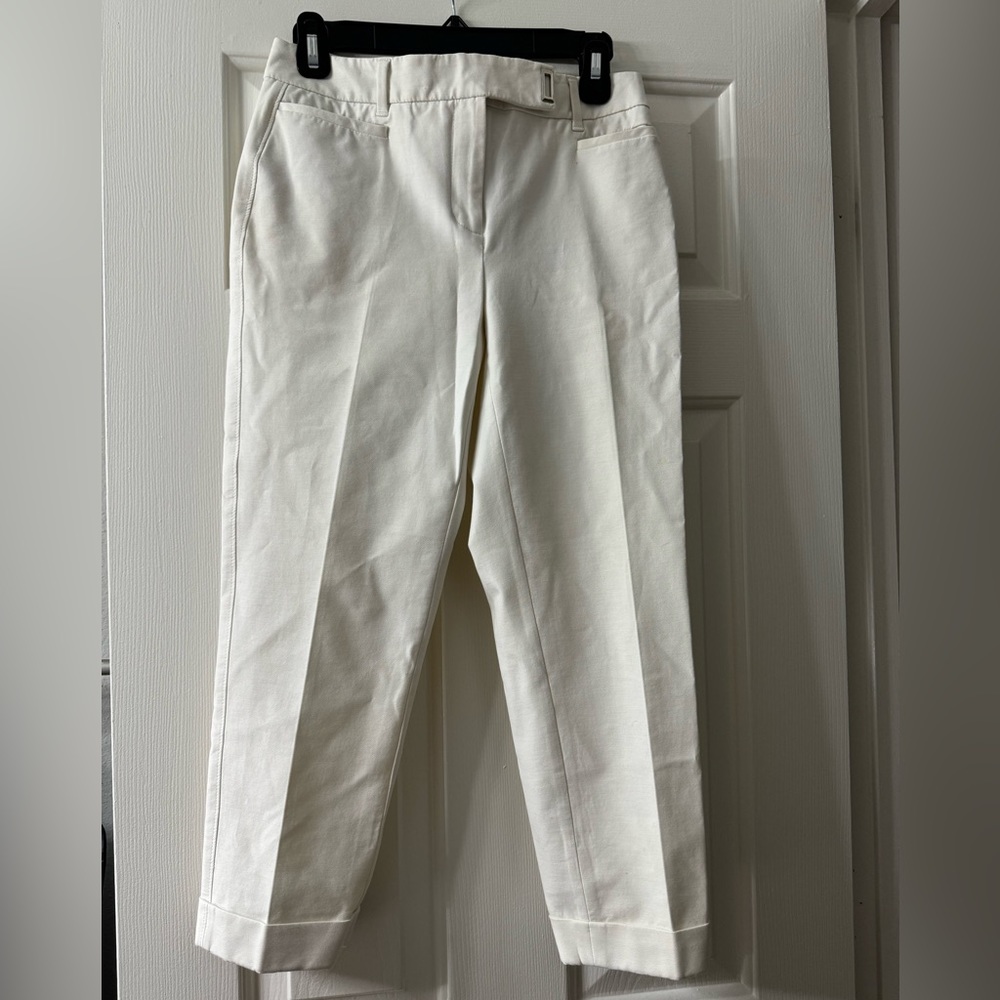White House Black Market Cropped White Pants